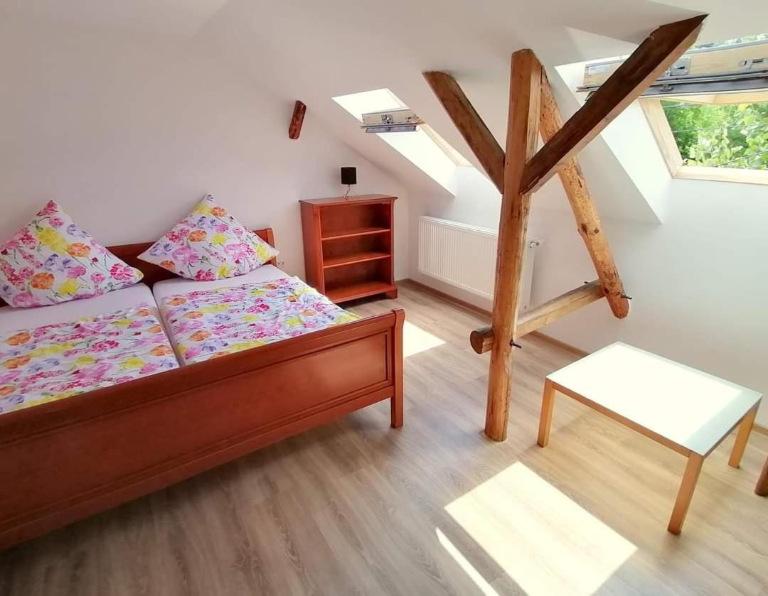 Casa Bunicii Hotel Szászkabánya Kültér fotó