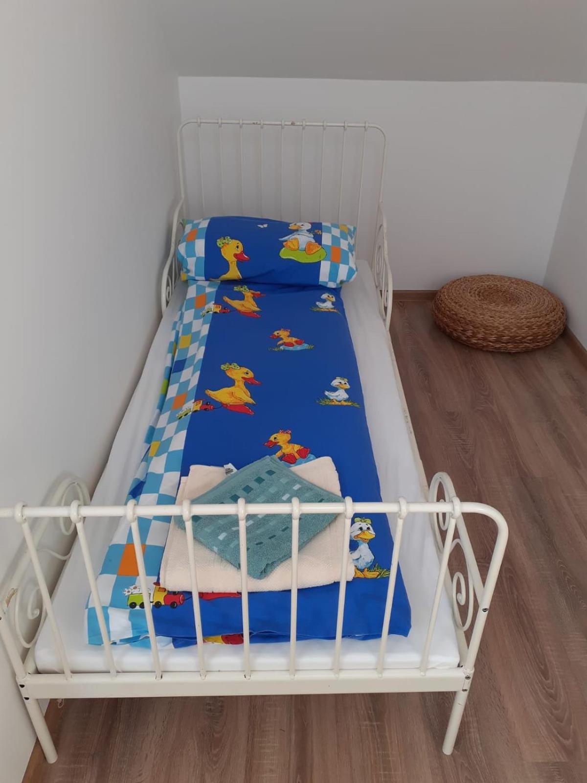 Casa Bunicii Hotel Szászkabánya Kültér fotó